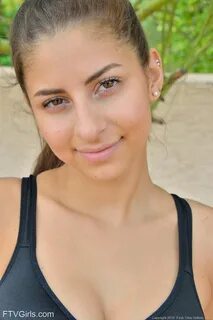 Nina north