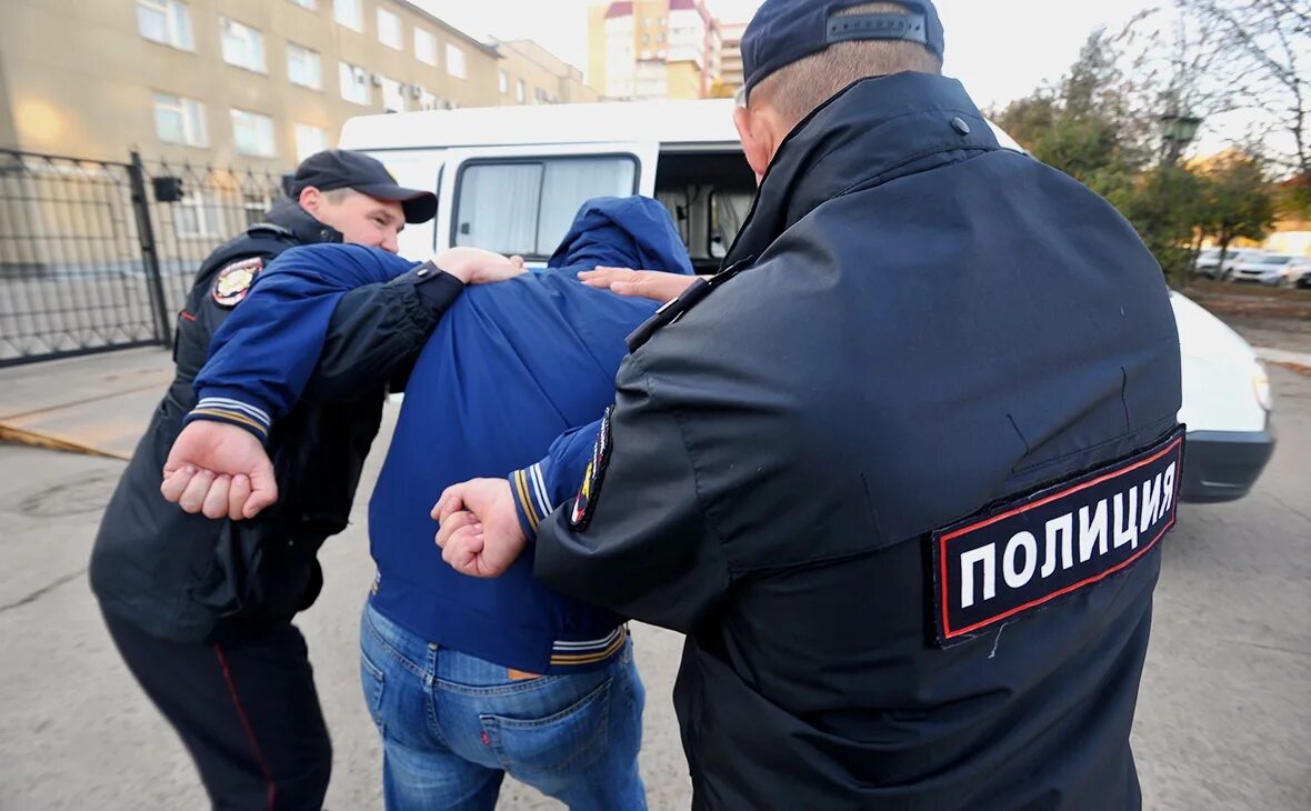Правонарушения сотрудников полиции