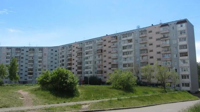 Улица погодаева в братске. Братская 12 екатеринбург. Улица ленинградская братская 12. Братская 12 екатеринбург. Братская 12 заречный.