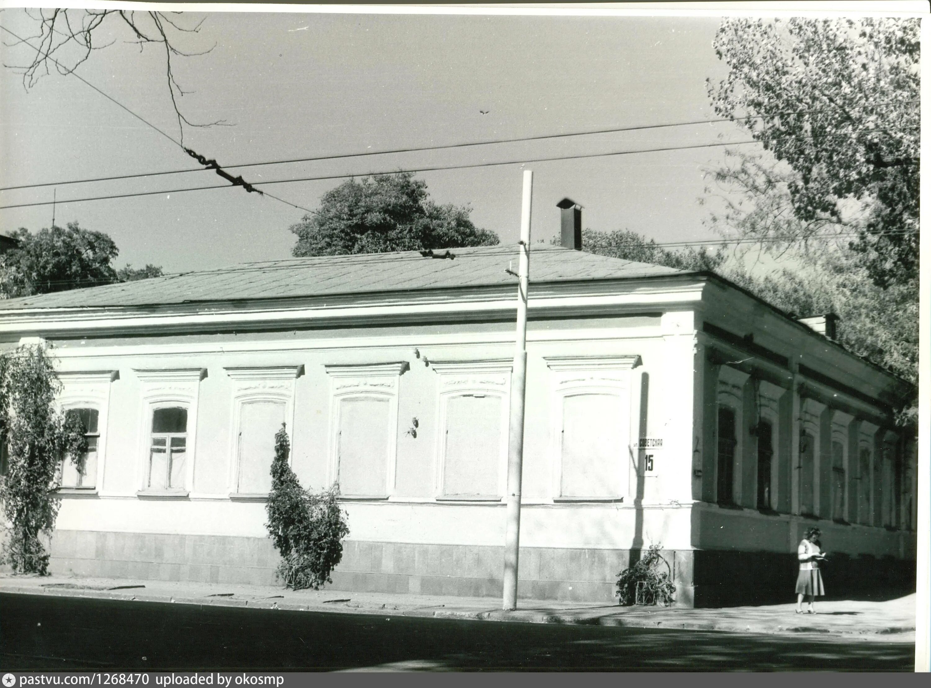 72 в здании буда