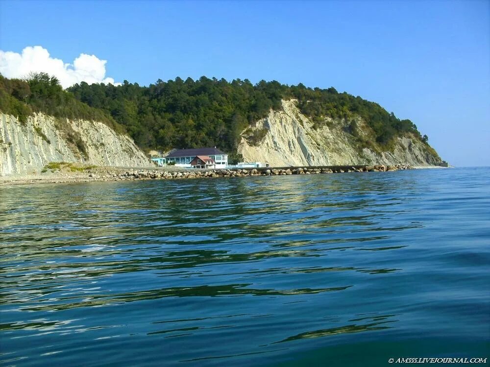 Время в джубге. Посёлок Джубга Краснодарский край. Туапсе поселок Джубга. Джубга море. Поселок Джубга море.