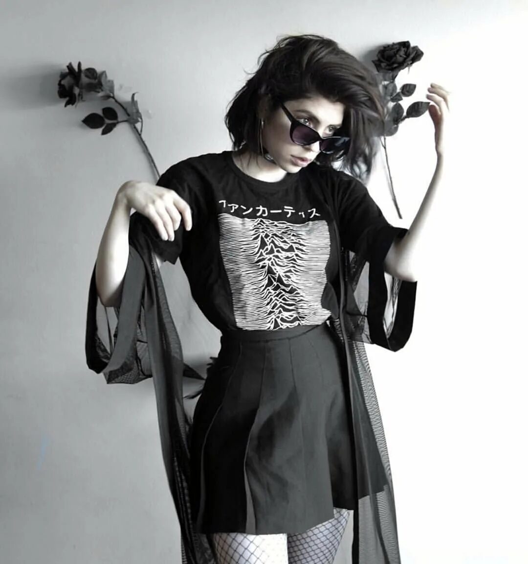 Готы одежда. Одежда готика грандж. goth гранж. goth грандж платья. готик гранж стиль.