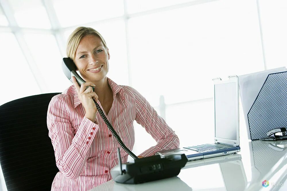 Работа вахтер администратор. Вахтер-администратор. Работа вахтер администратор. Консьержка. Работа вахтер администратор.