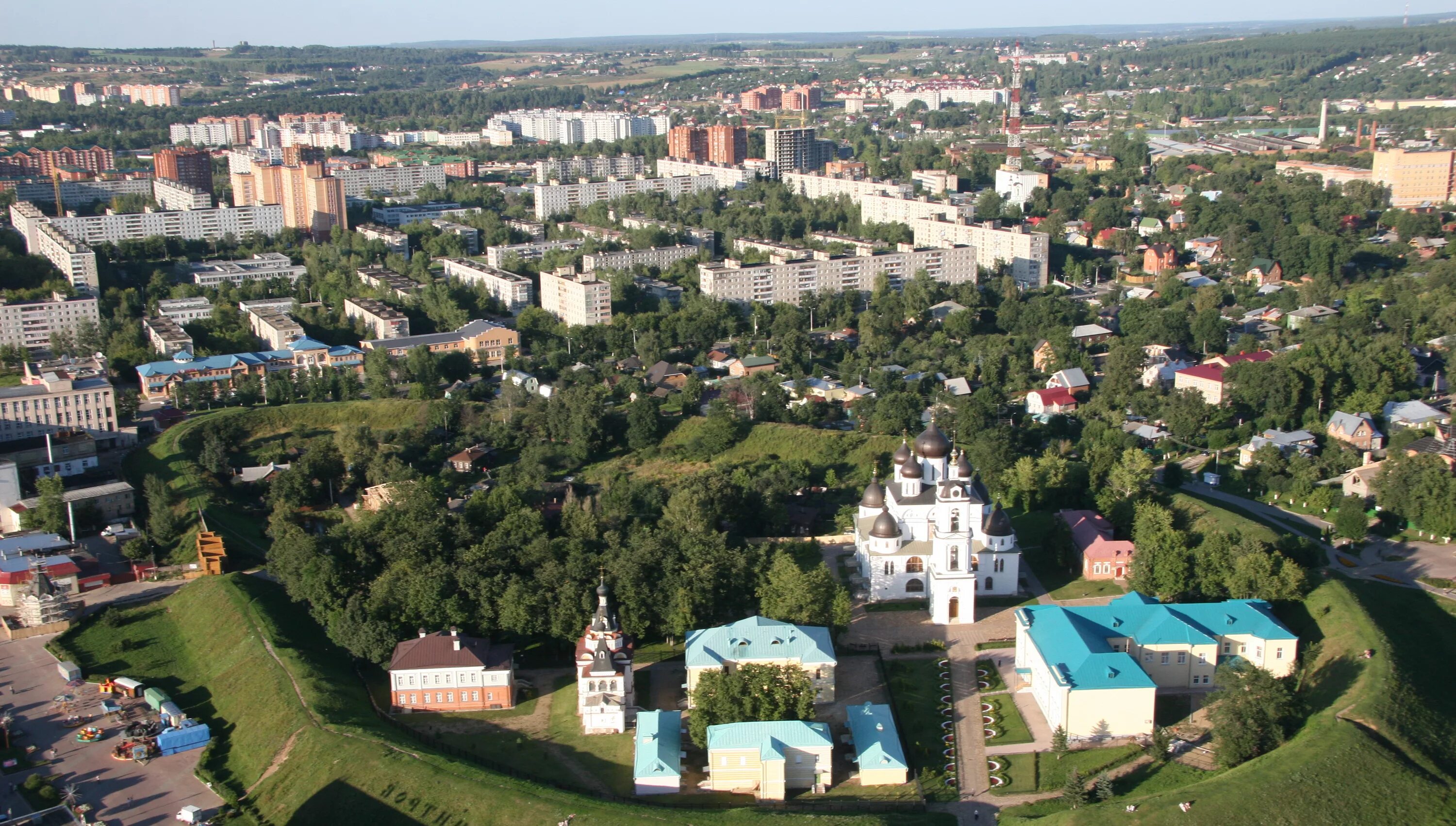 Московская обл г Дмитров. Дмитров город в Московской области. Никольские ворота города Дмитрова Московской области. Дмитров панорама.