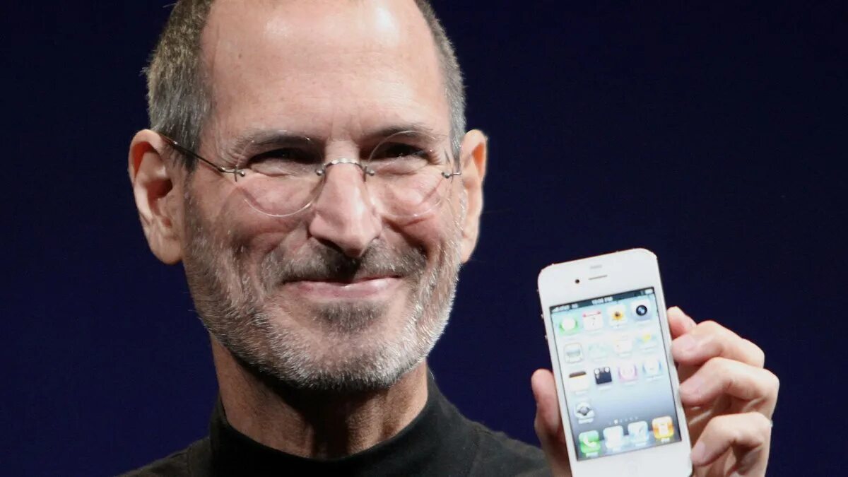 Steve jobs introduces iphone in 2007 speech. Steve jobs introduces iphone in 2007 speech