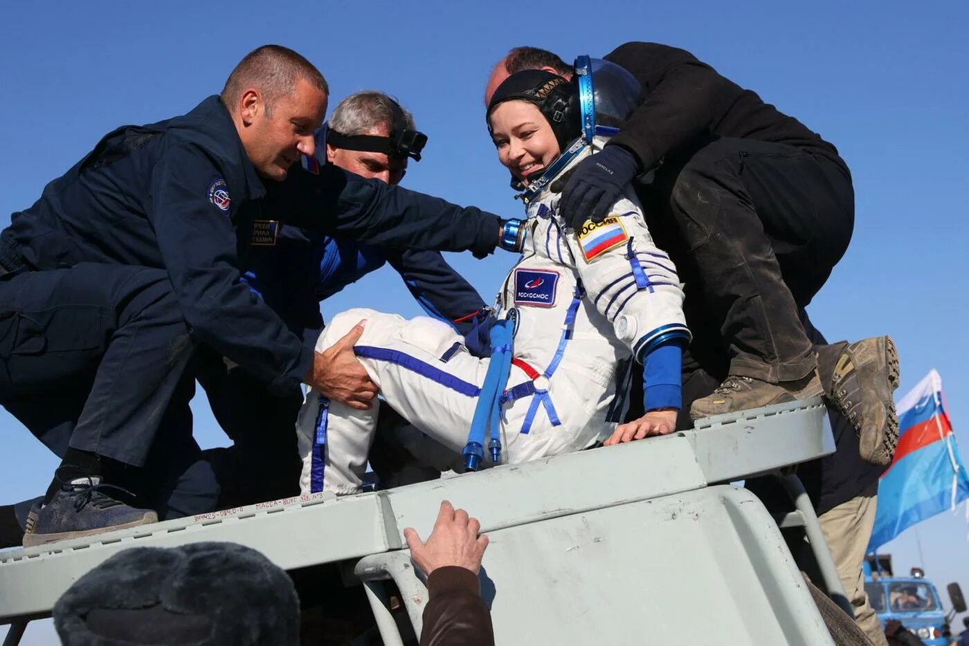 Когда состоится полет в космос. Юлия пересильд на мкс. союз мс-19 юлия пересильд. пересильд юлия космос экипаж. съемки в космосе.