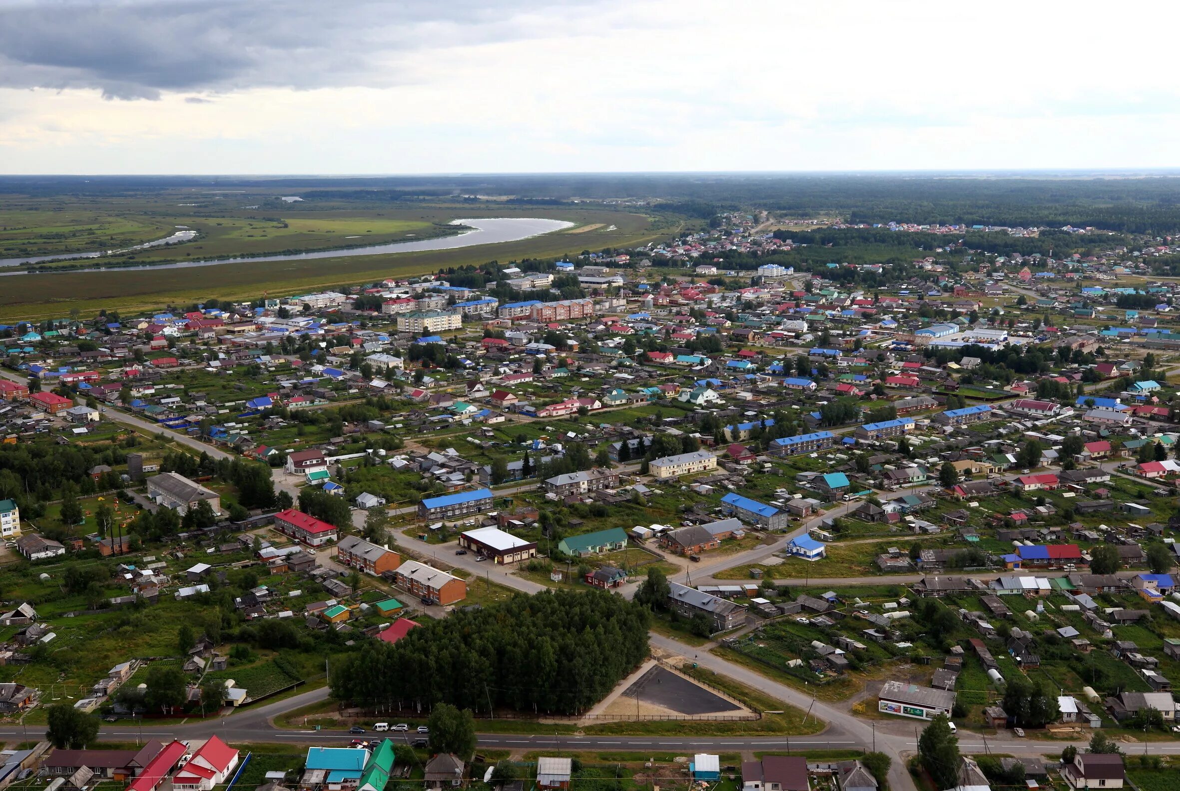 Томская область страна. Село Парабель Парабельский район. Село Парабель Томской области. Томск село Парабель. Каргасок Томская область.