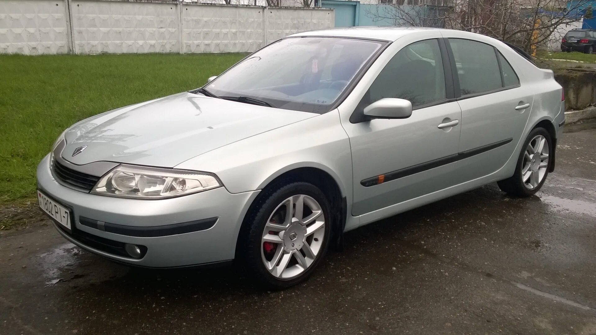 Renault laguna ii 2001. Renault laguna 2004 2. Renault laguna 2005 универсал. Рено лагуна 2002 года. Лагуна 2.