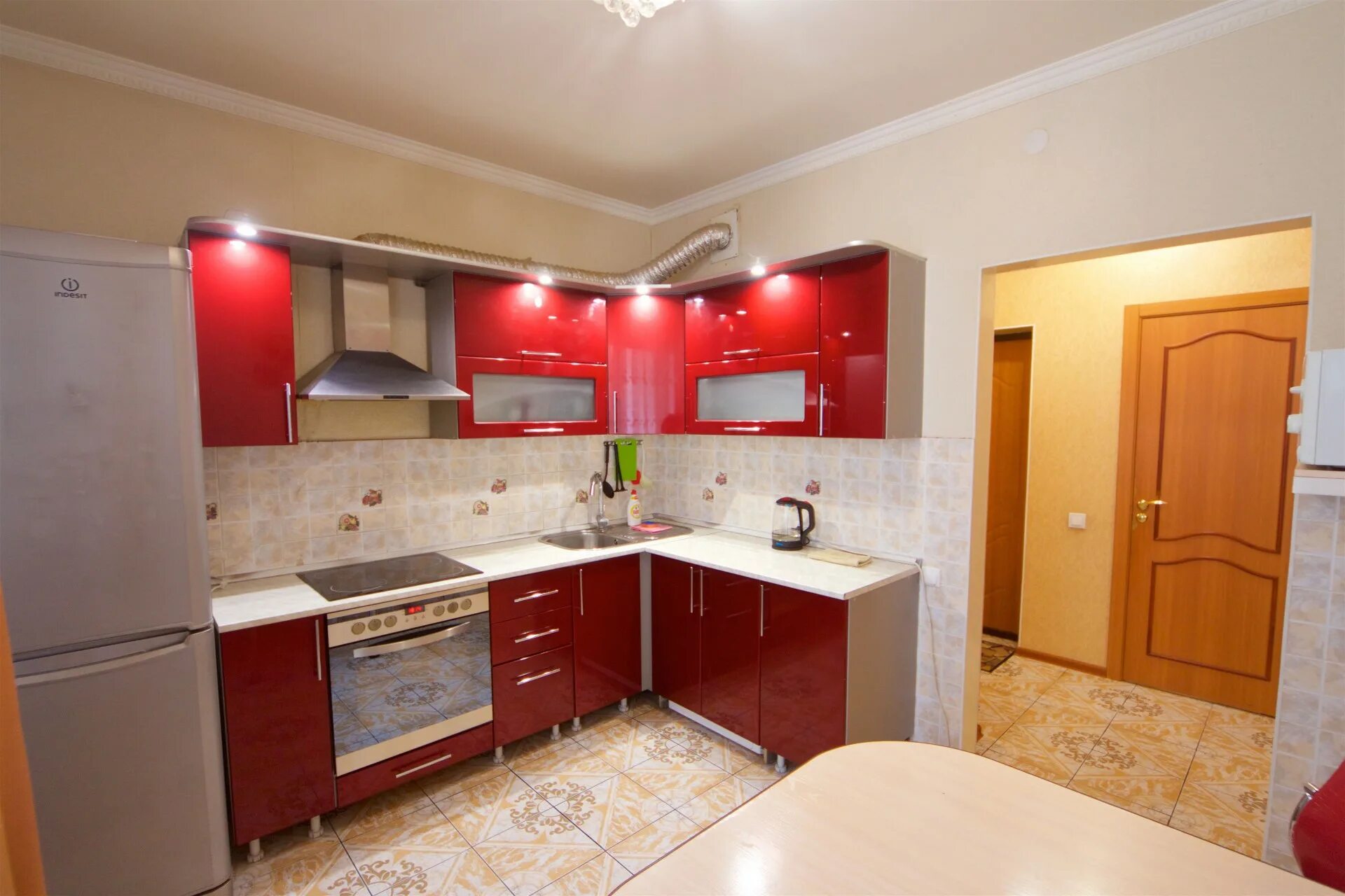 металлургов 28 квартиры посуточно красноярск. срочно сдам однокомнатную квартиру. аренда квартир в красноярске. съемка квартиры. красноярск жилье.