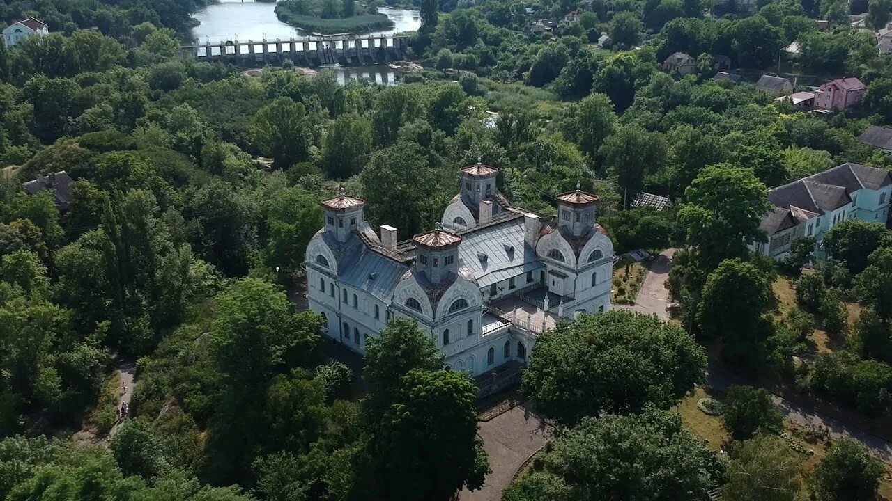 Корсунь-шевченковский памятники вов. Корсунь-шевченковский достопримечательности. Корсунь-шевченківський. Корсунь-шевченковский город. Корсунь-шевченківський.