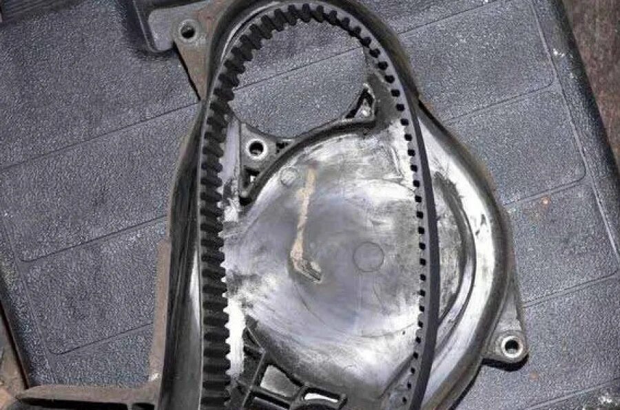 Грм фольксваген б 3 1 и 8. Грм пассат б5. Ремень грм на пассат б3. 6. 8 нижний.