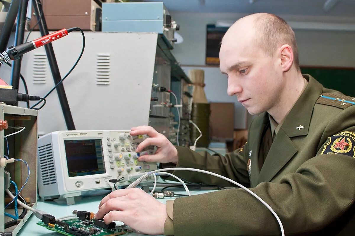 Военнослужащие. Армейская наука. Армейская наука. 333 цбп в мулино. Армейская наука.