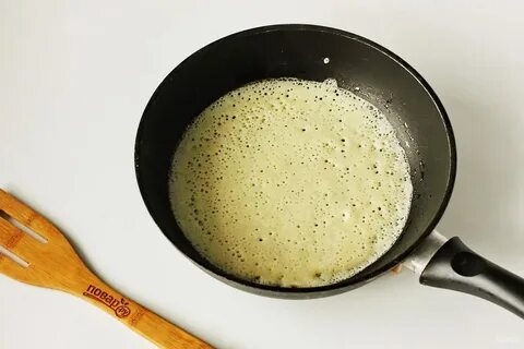 Блины на молоке с маслом сливочным