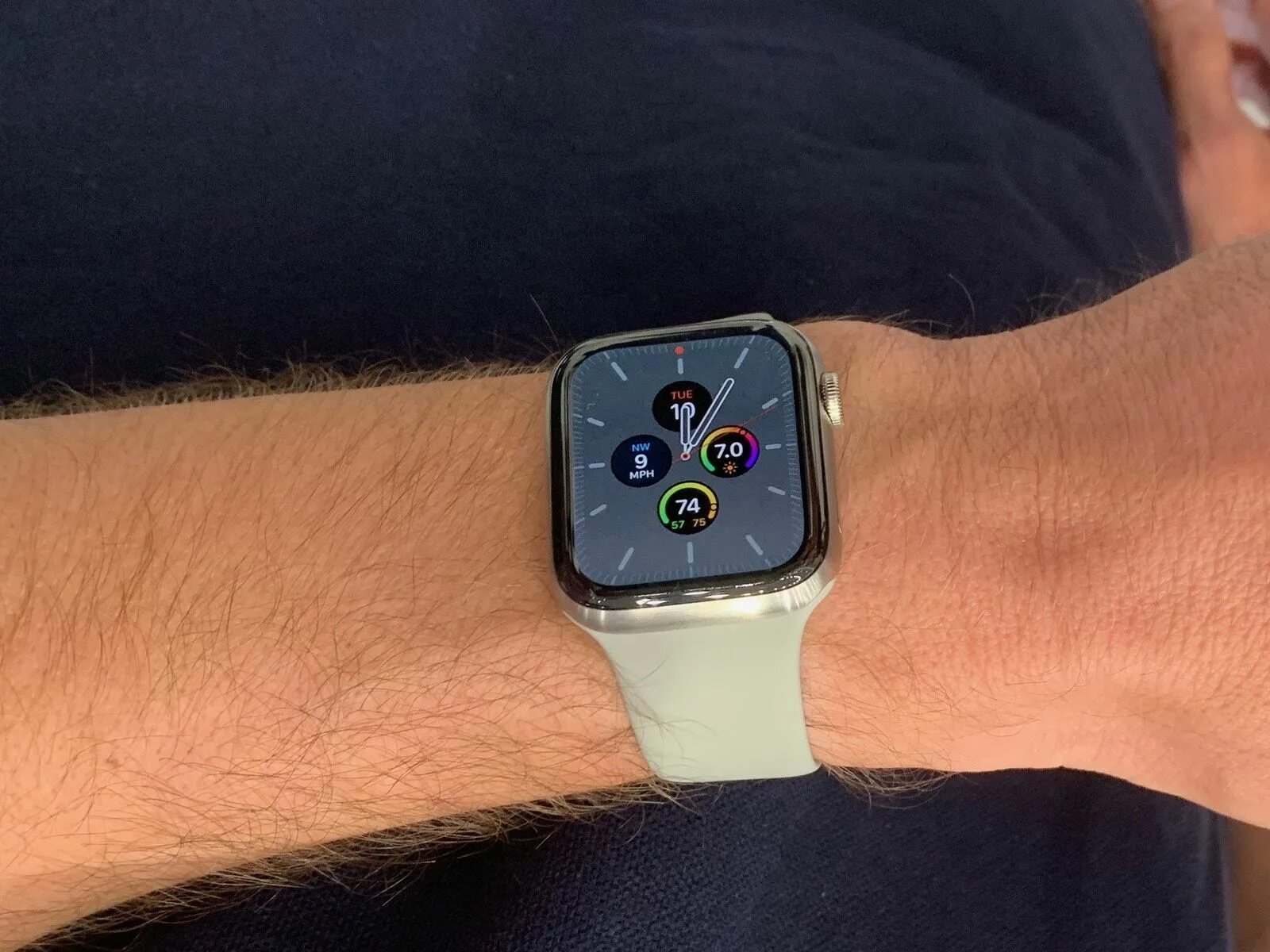 Apple watch se 40mm. Apple watch se 40mm диагональ. Смарт-часы Apple watch se 2022 40mm. Часы Apple watch se 40mm цвета.