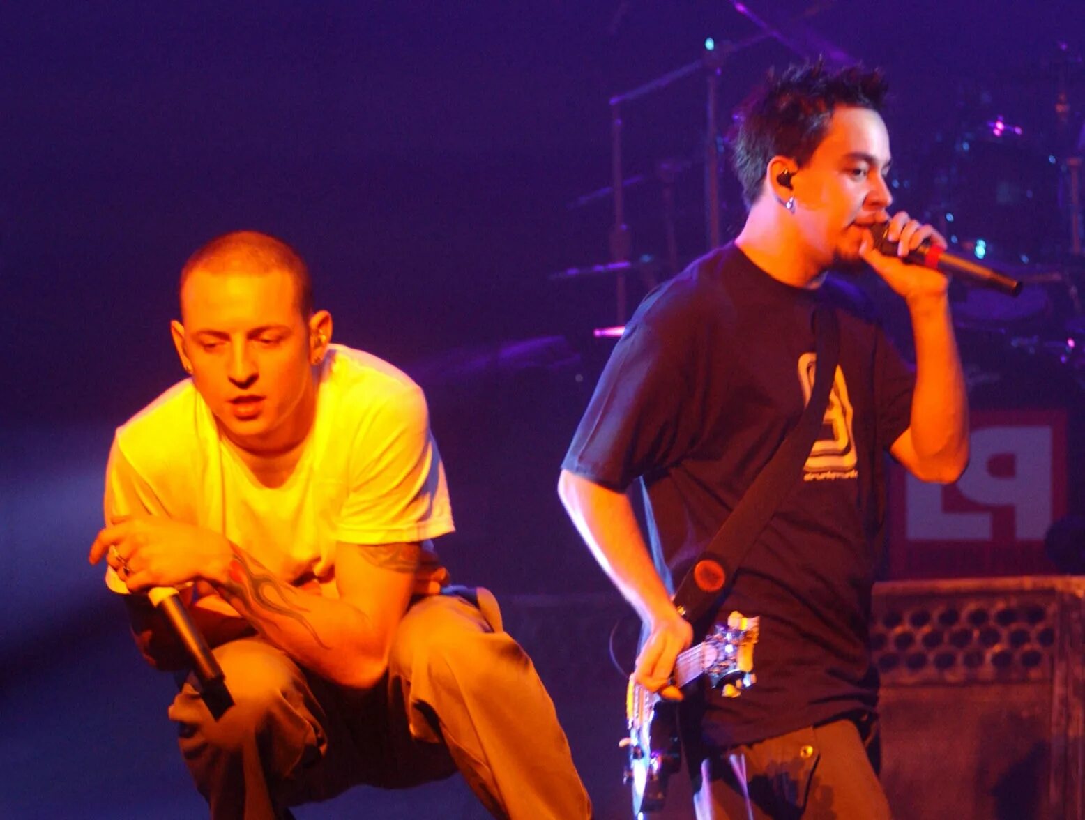 Linkin Park 2004. Mike Shinoda 2004. Linkin Park Live 2001. Честер Беннингтон фото Метеора. Fighting myself linkin