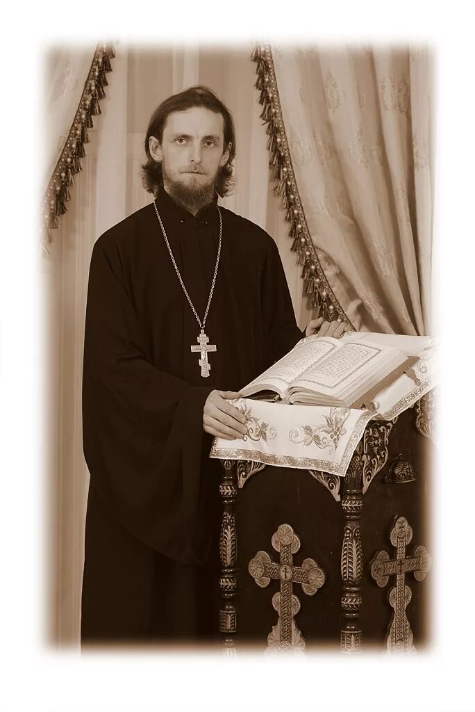 Покров пресвятой богородицы служба в храме. Праздник покрова в храме орехово борисово южное. Покровская церковь орехово. Храм покрова пресвятой богородицы в зябликово. Храм покрова орехово борисово южное расписание.