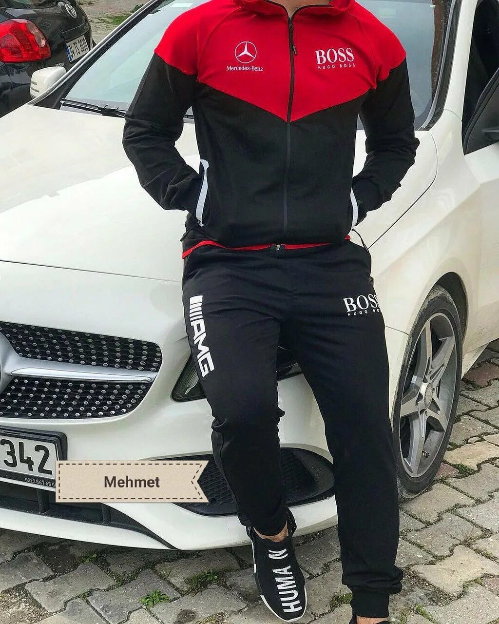 Спортивный костюм Мерседес Бенц