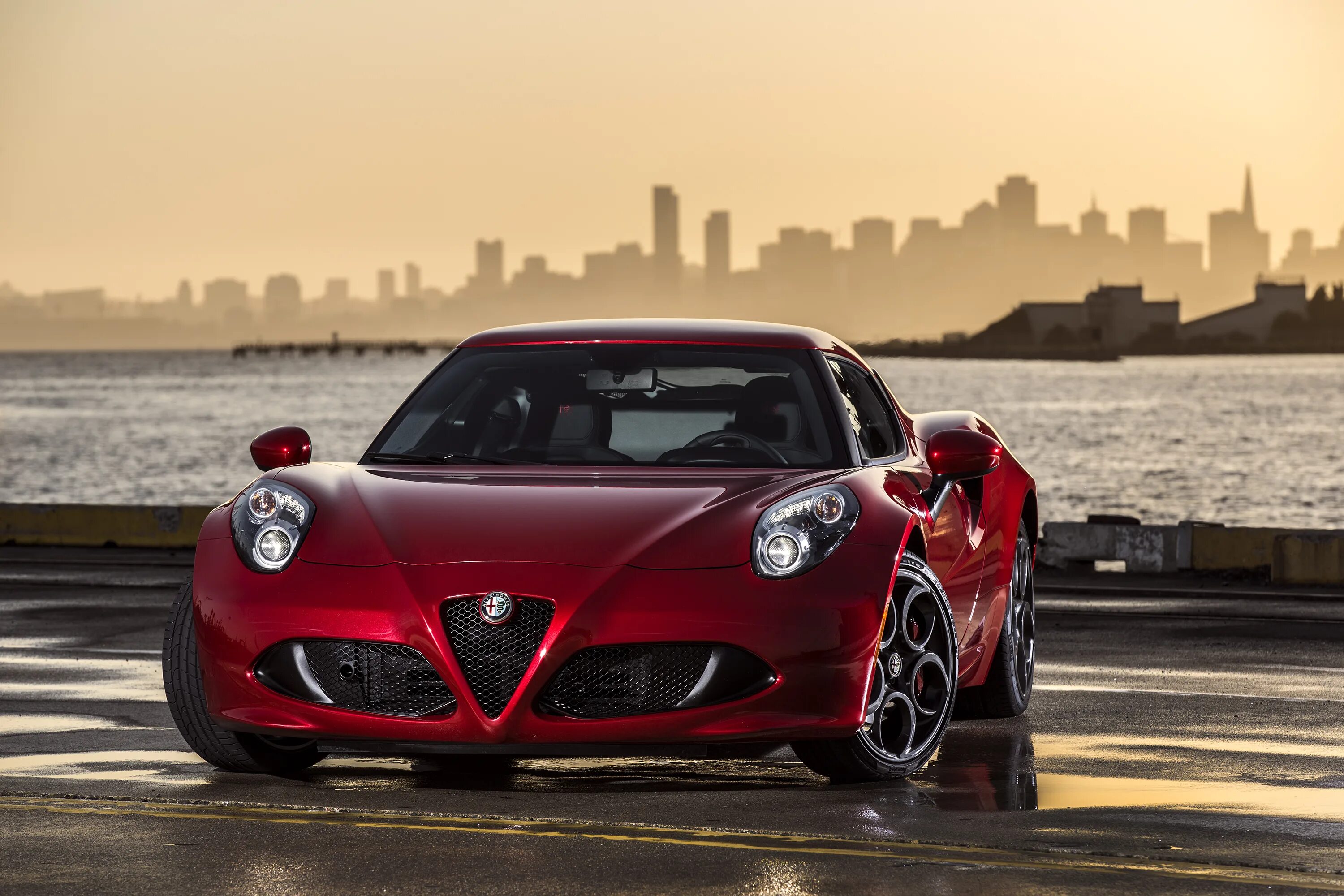 Alpha cars. Машина Alfa Romeo. Авто 4c Alfa Romeo. 2014 Alfa Romeo 4c. Машина Альфа Ромео 4с.