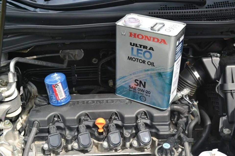 Какое масло в хонда срв рд1. Honda CR-V 2.0 мотор масла. Масло моторное для Хонда СРВ 2.0. Масло для Хонда СРВ 2.4. Масло для ДВС Хонда CRV 2,4.