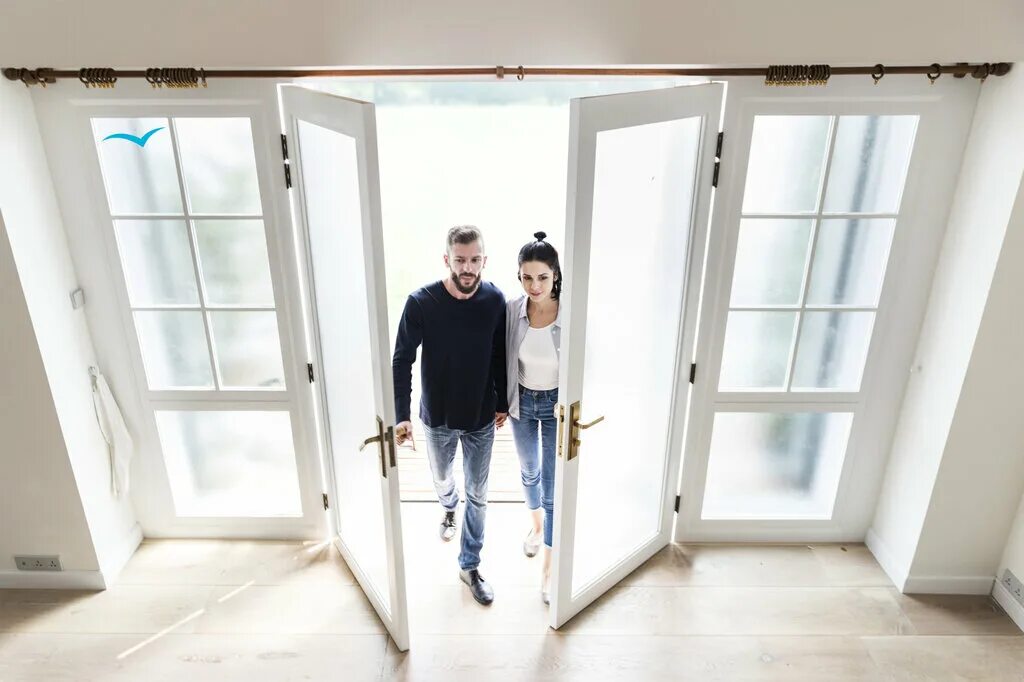 Дети домой. Вбегает в дверь. Arrive new home. Come home картинки для детей. Arrive new home.
