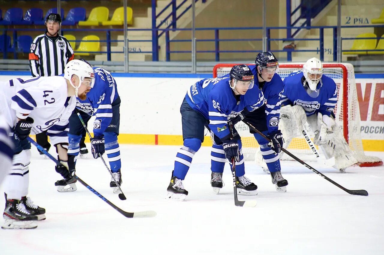 хк зауралье. хк зауралье фото. вхл курган зауралье. зауралье курган хоккей. сайт хк зауралье курган.