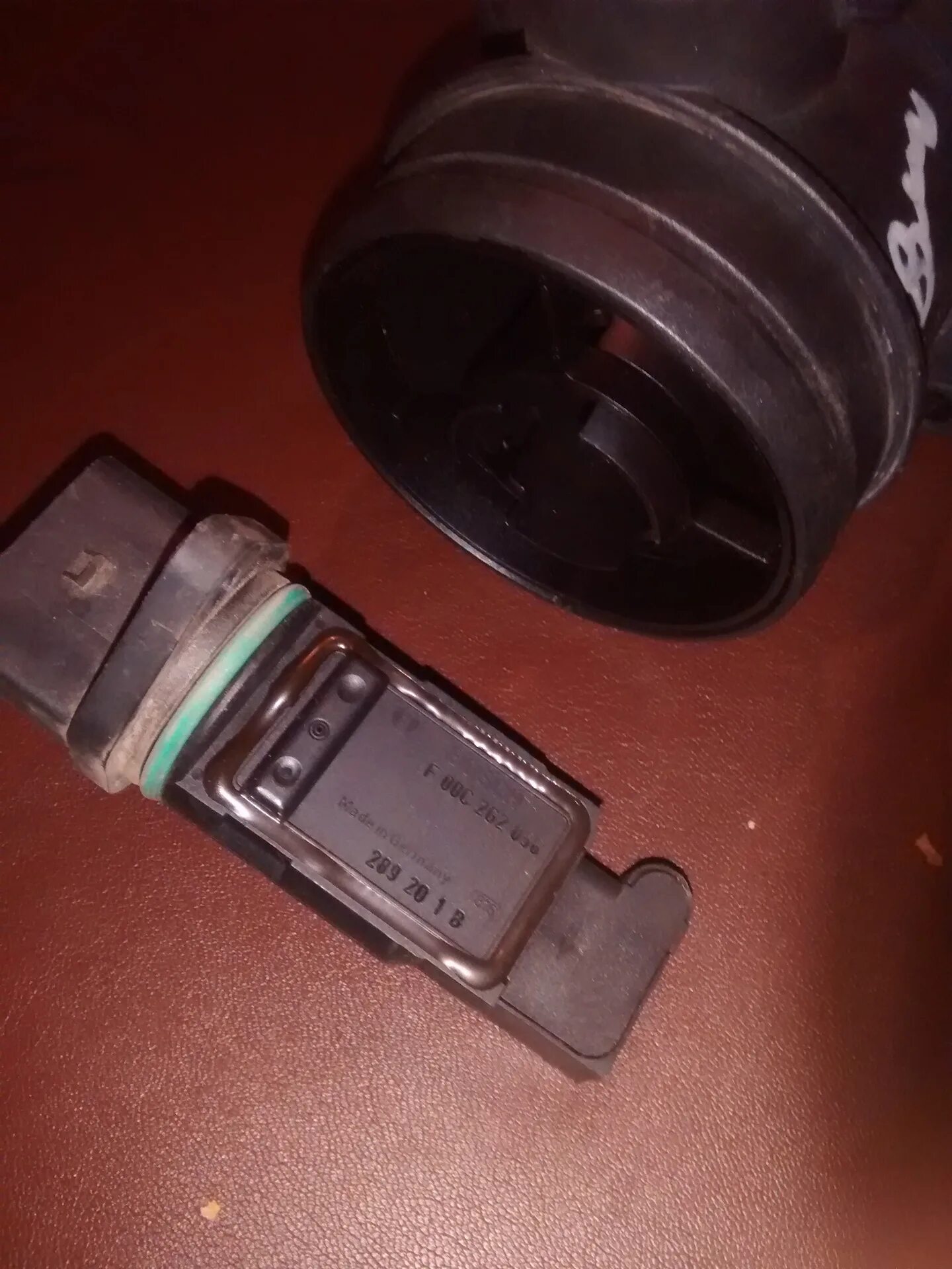 9 tdi. 9 тди. Купить расходомер воздуха фольксваген венто. 9. Расходомер воздуха 1.