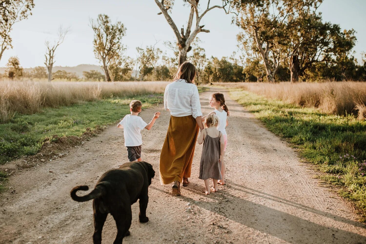 Китай мальчик. Благополучные семьи настоящие. Позади дети. Позади дети. Позади дети.