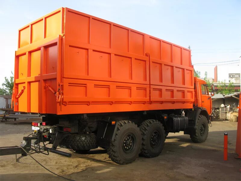 Самосвал сельхозник. Камаз 55102 сельхозник 45143. Камаз 45143 сельхозник старый. Камаз 53212 самосвал сельхозник. Самосвал сельхозник.