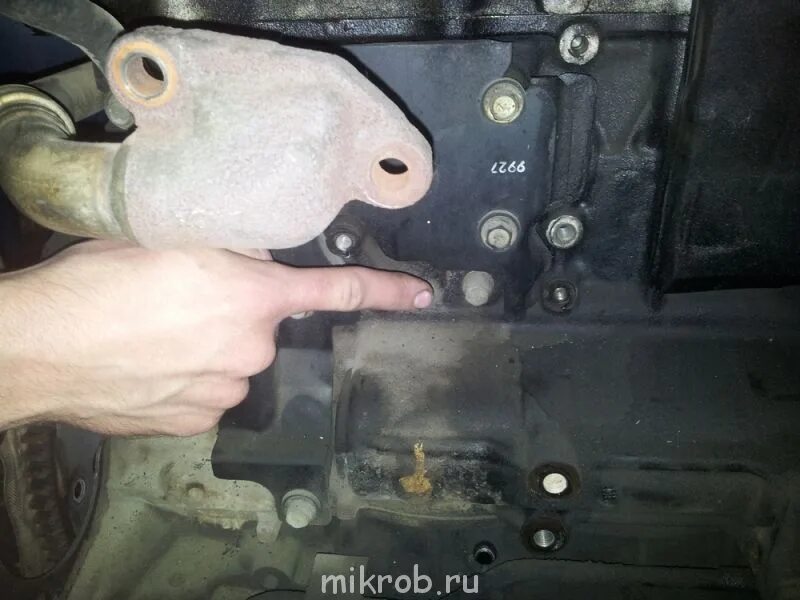 Где находится сливная пробка на двигателе промывка системы охлаждения кто промывал систему тот должен знать где находитс