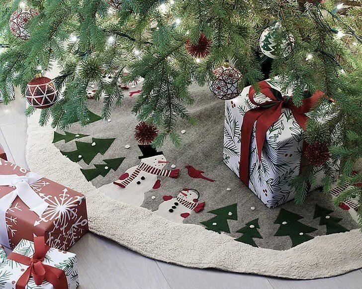 Christmas crate astd. Crate barrel christmas. новогодний текстиль под елку фото.
