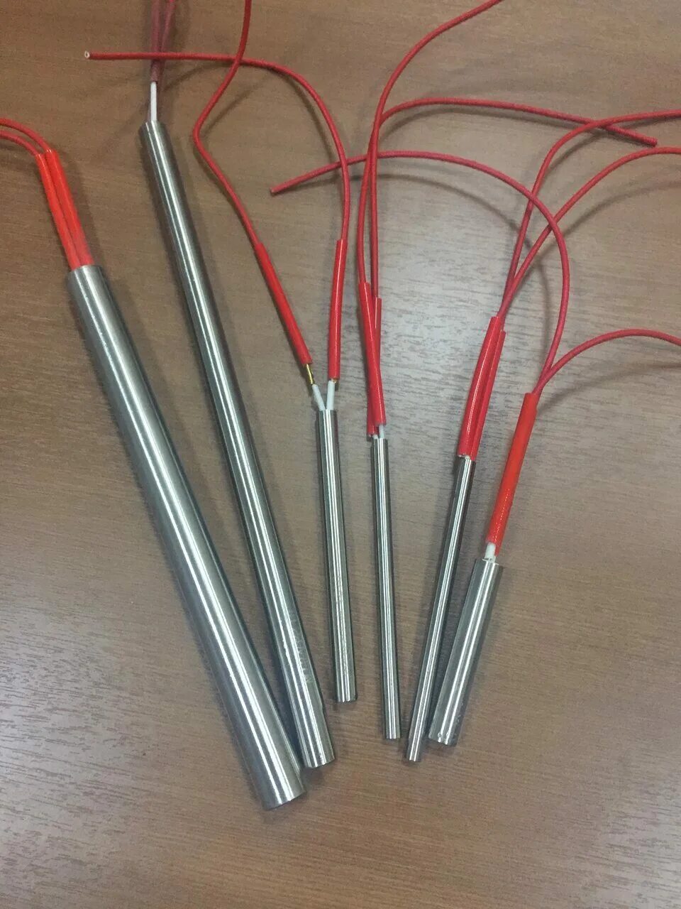 Тэн 220v 600w 4819600. Нагревательный элемент 220 вольт. Нагревательный элемент 220 вольт. Позисторный нагреватель ptc 220в/80℃. Нагревательный элемент 220 вольт.