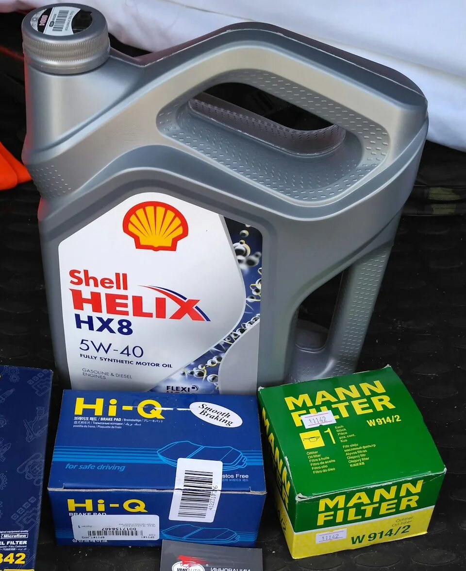 Сколько масла в гранте 16. Shell 5w40 Гранта 1.6 16v 106лс. Масло моторное Шелл для Гранты. Масло на гранту 8 клапанов.