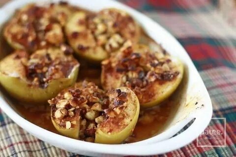 Яблоки с медом и грецким орехом