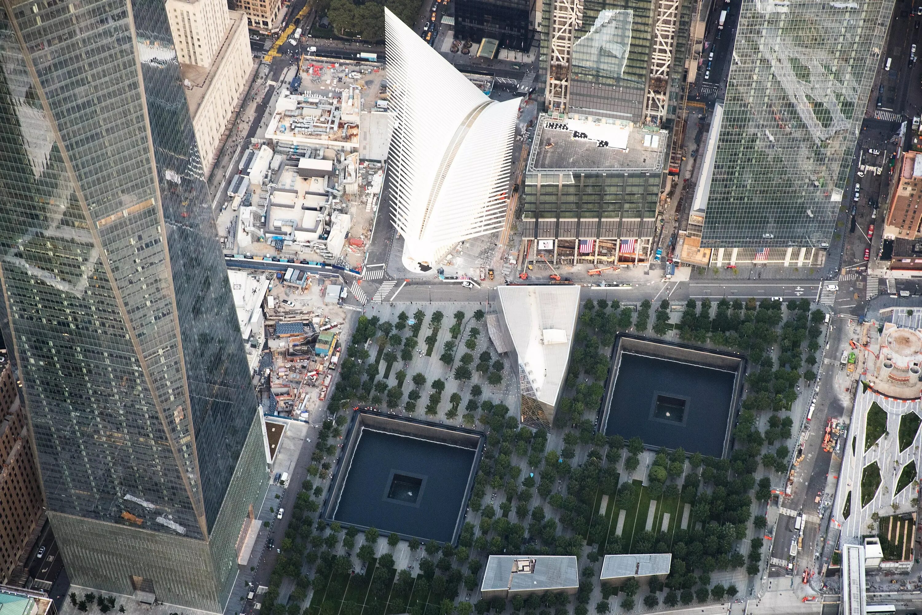 Башни близнецы 2025. Ground zero нью-йорк. ground zero башни близнецы. ground zero – всемирный торговый комплекс. втц 2025 мемориал.