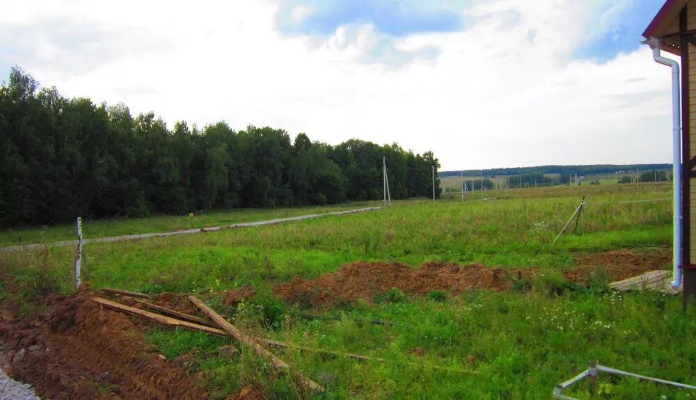 Продать участок без собственника. Участок 13 соток. 14 Соток земли. Участок земли 14 соток. Земельный участок для садоводства.