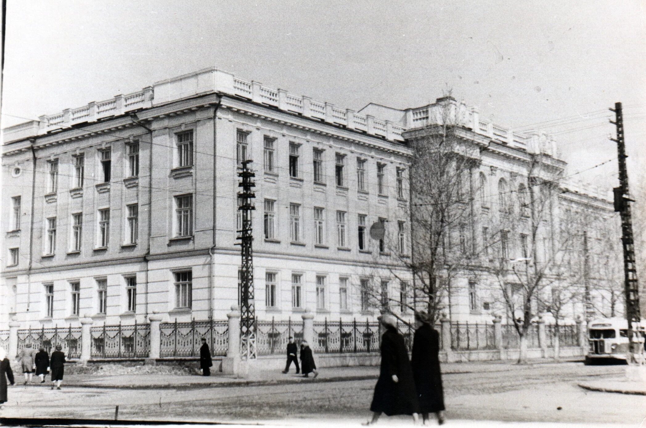 Государственный университет история. Саратовский университет 1909 г. саратовский университет в 1909 году. саратовский университет в 1917 году. саратовский педагогический институт 1918 год.