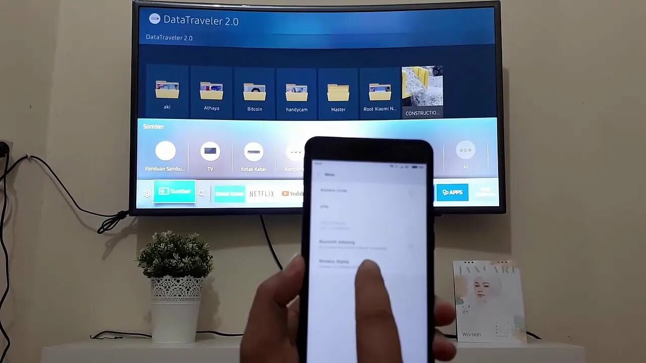 Screen Mirroring на Xiaomi Redmi Note. Транслировать на телевизор Samsung. Трансляция на телевизор Xiaomi. Xiaomi TV 4s с телефона. Samsung трансляция с телефона