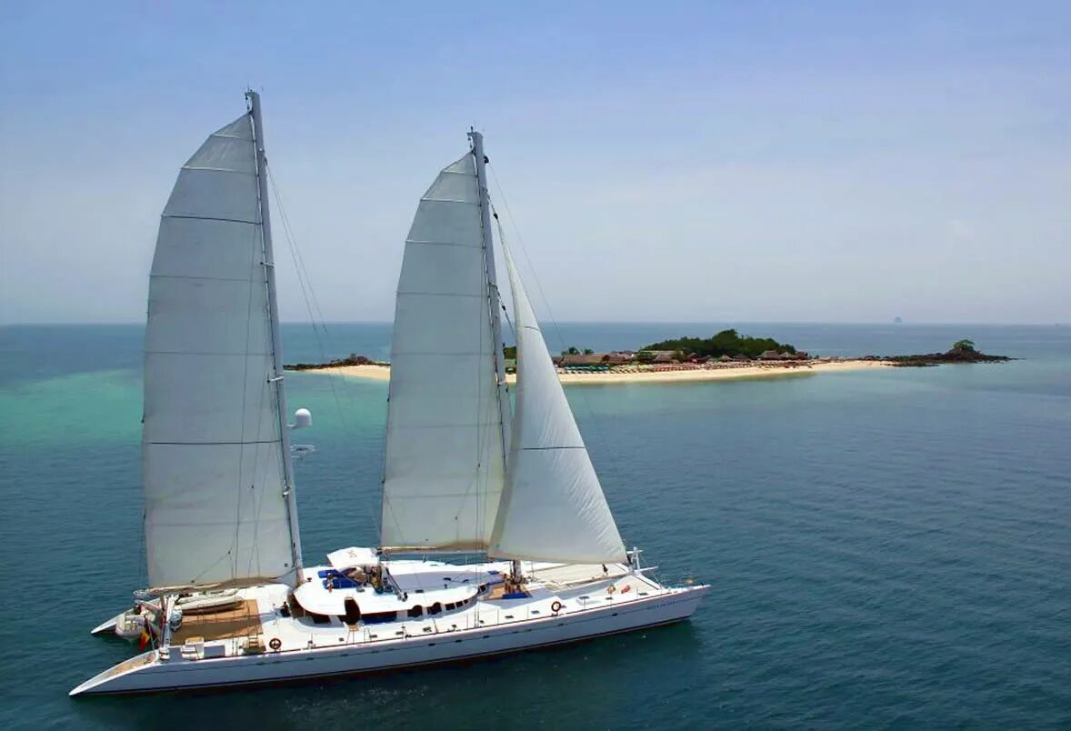 Douce france текст песни на французском. Douce france перевод. Douce france текст. To france обложки. Douce france перевод.