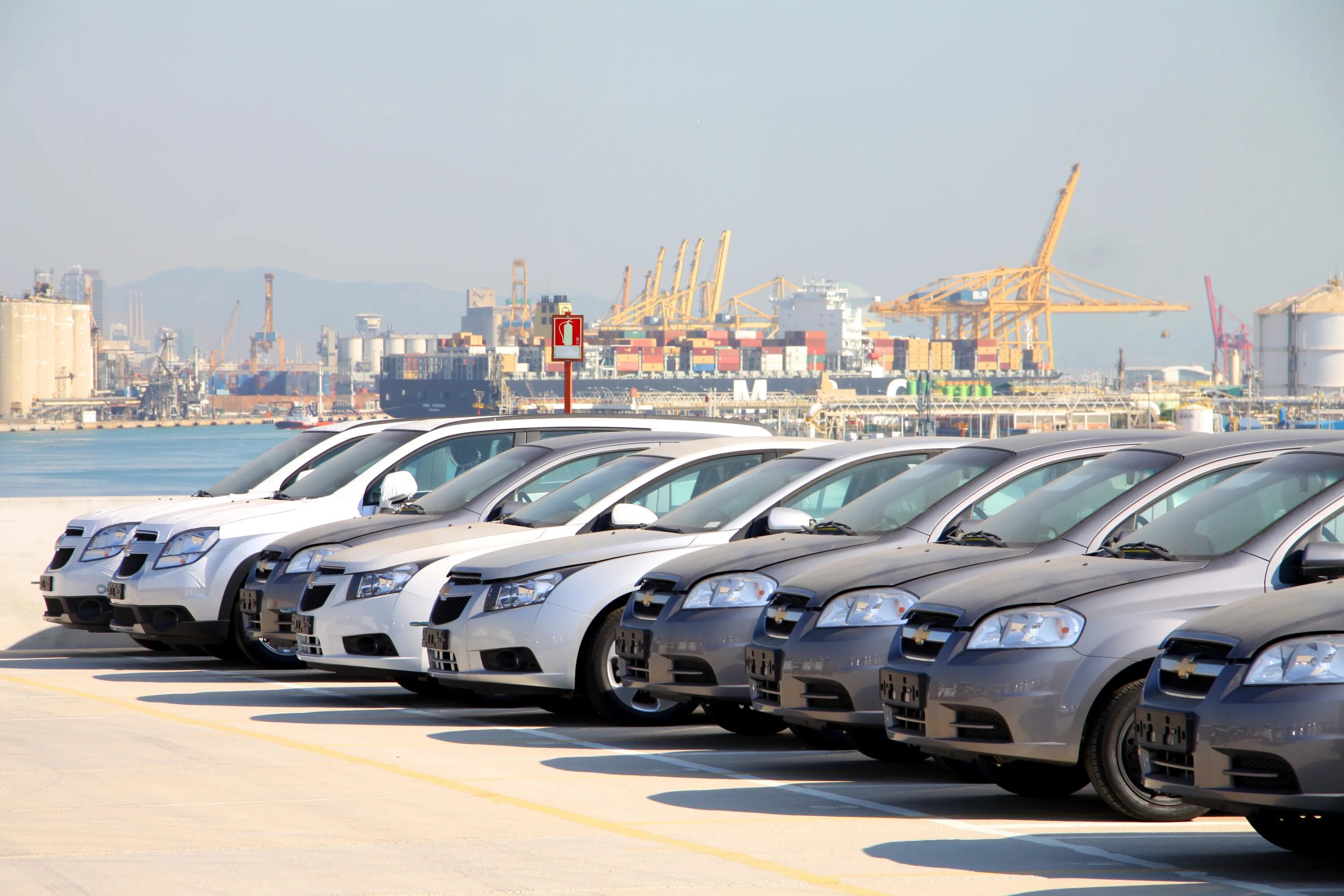 Карро авто с пробегом. Ета автомобиль. авто pl. автомобил зеленски. autossa.