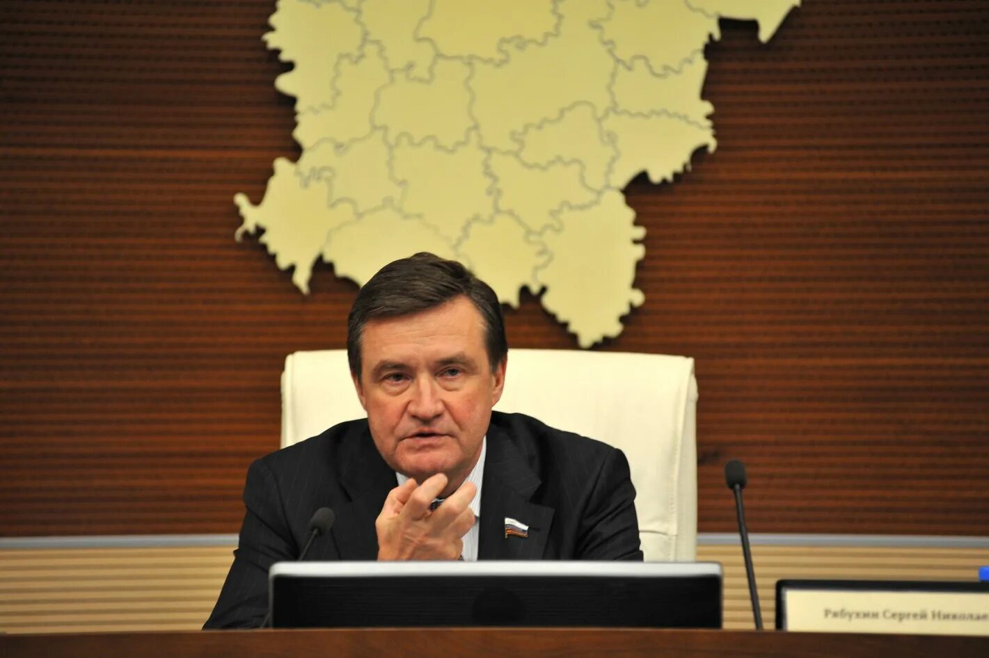 Сенатор из перми. Сенатор климов. Сенатор из перми. Луначарского 21 пермь. Сенатор пермь.