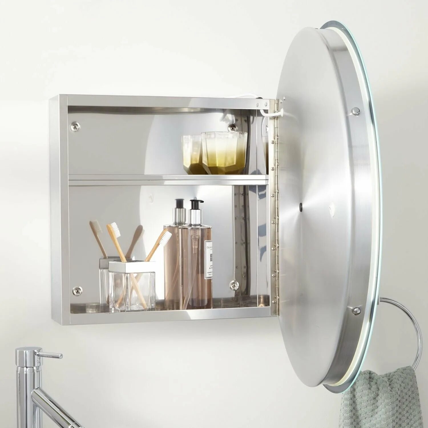 Зеркальный круглый шкафчик с подсветкой ASM-807 - Rotpunkt. Овальный зеркальный шкаф ASM 810. ASM-801 - Rotpunkt. Круглое зеркало с шкафчиком в ванную. Зеркало в ванную с подсветкой и полками