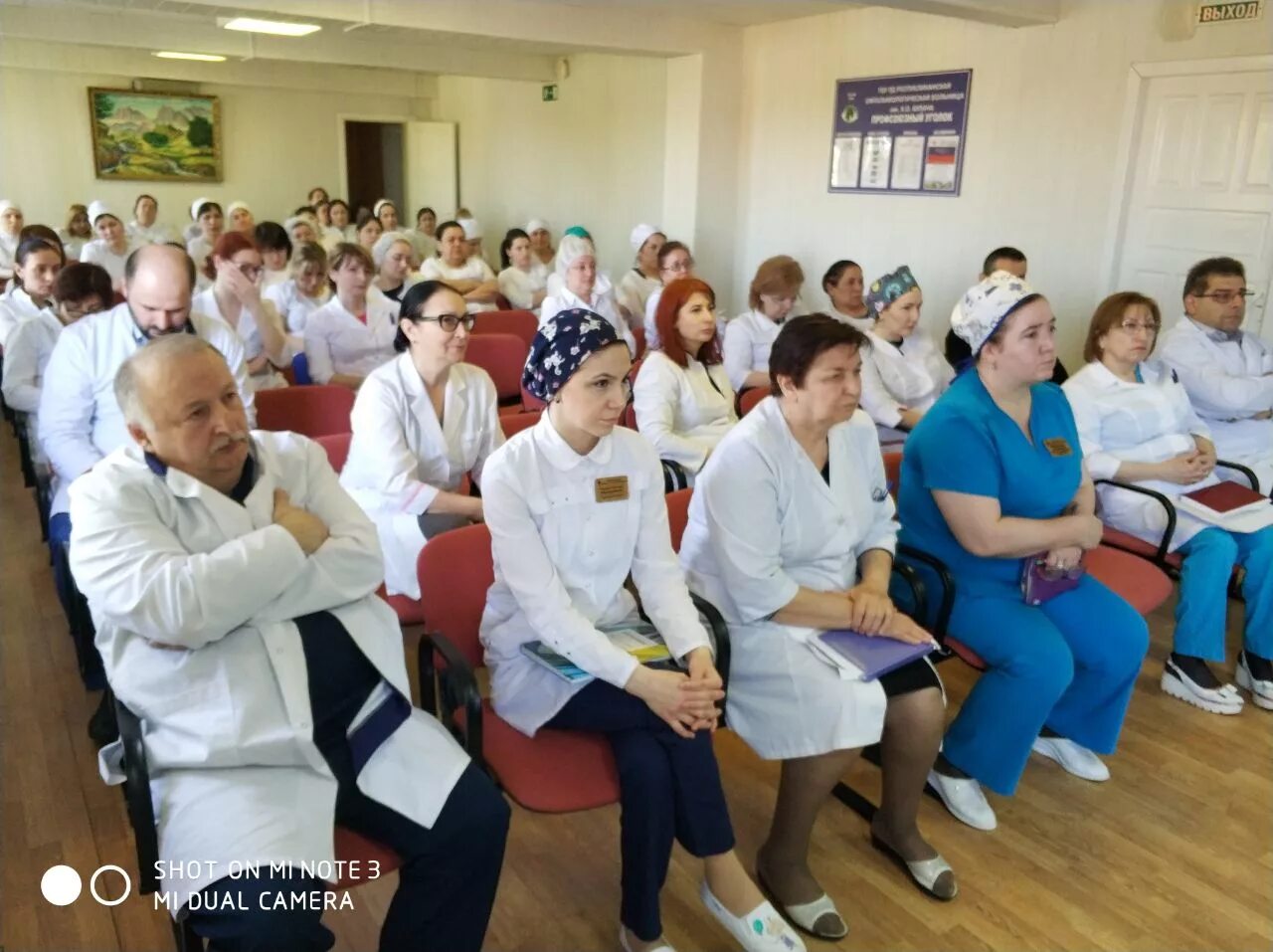 участие медсестры в проведении иммунопрофилактики. инструктаж в медицине. инструкция по технике безопасности в медицинских учреждениях. инструктаж медицинского персонала. виды медицинского инструктажа.