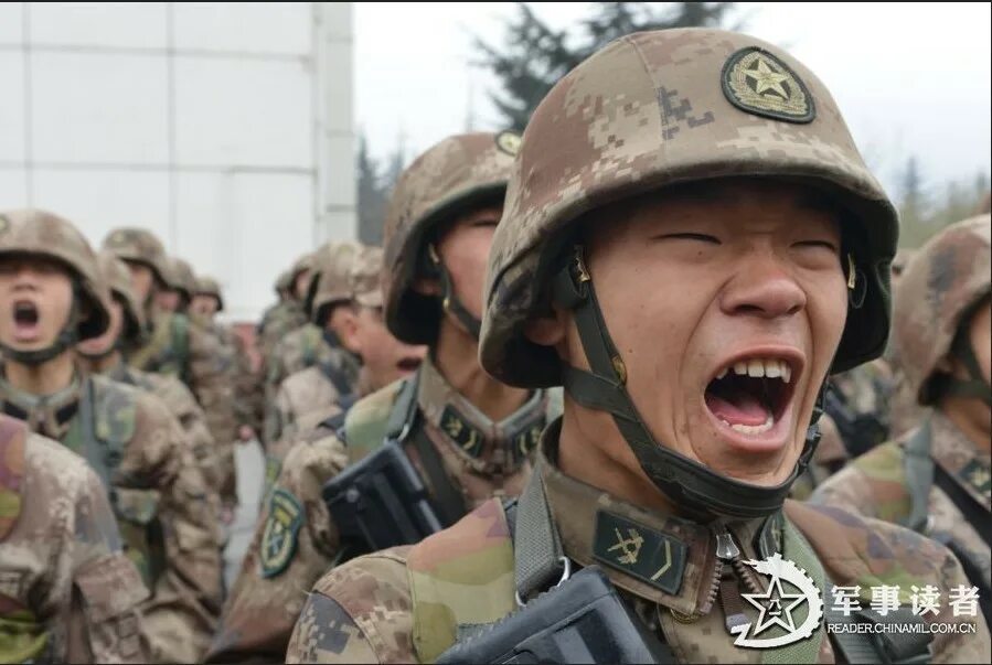 Китаю угрожают. Китайский солдат. Солдаты Китая. Азиат военный. Kitaiskie солдат.