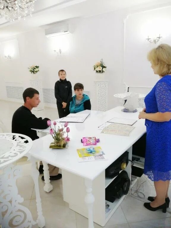 Загс гусь хрустальный. Загс гусь-хрустальный крючкова оксана. сайт отдела загс город гусь хрустальный. отдел загс г гусь-хрустальный владимирской области.