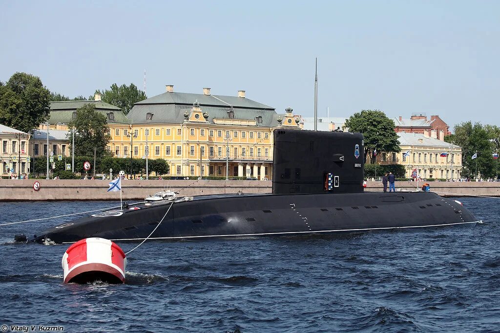 Лодки пл. Пл б-806 «Дмитров». Подводная лодка б 806 Дмитров. Б-806 «Дмитров». Флаг ДЭПЛ Б-806 "Дмитров".