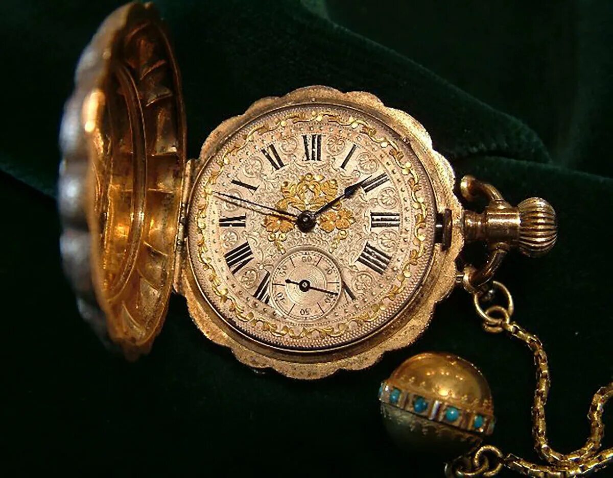 Антикварные золотые карманные Инвикта. Старинные часы. Карманные часы. Старинные золотые часы.