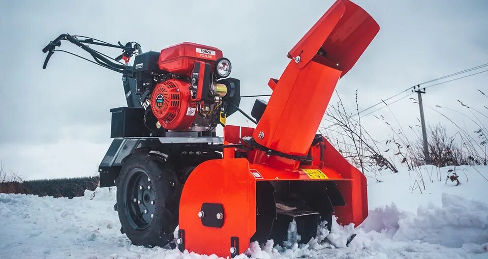 Купить насадку снегоуборщик. Насадка роторный снегоуборщик Daewoo dasc560t. Снегоуборочная приставка-снегоотбрасыватель мотоблока ПСУМБ Forza. Снегоуборочная приставка Форза. Приставка снегоуборочная шнекороторная Форза.