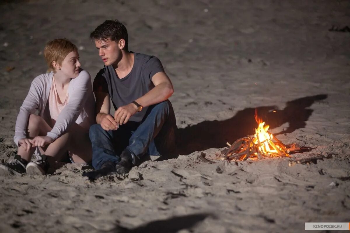 The time is now москва. What time is it now упражнения. Картинка the time is now. Сейчас самое время плакат. Now is the time we.