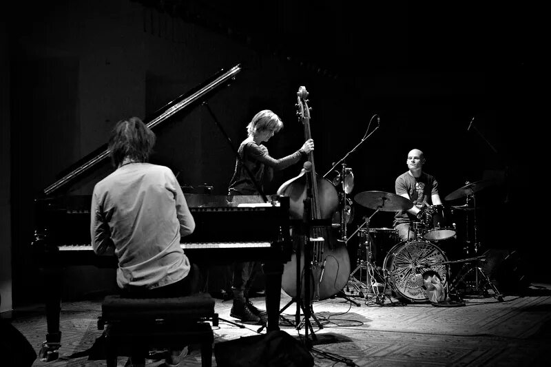 Джаз 6. Джаз 6. Джаз 6. Джаз музыкант черный. Джаз 6.