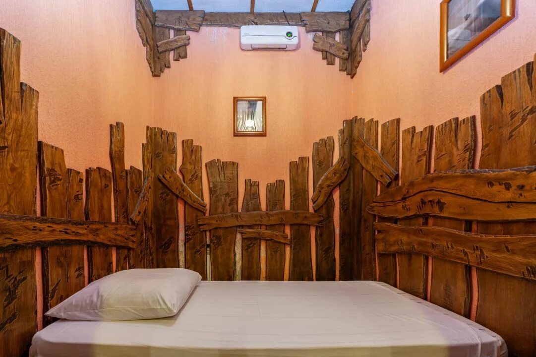 Гостиница маяк санкт-петербург. Комната двинский. Карская 48 баня волгоград. Двинская 16 к 2. Баня на двинской волгоград каспийская 77.